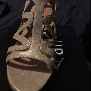 Naturalizer high heels